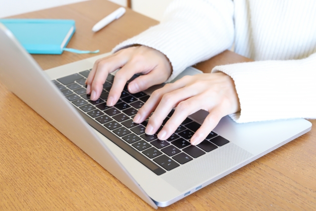 パソコンで検索イメージ